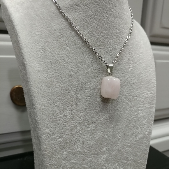 Rose Quartz Necklace Natural Gemstone Crystal Pendant Stainless-Steel Chain Pink - Picture 13 of 16
